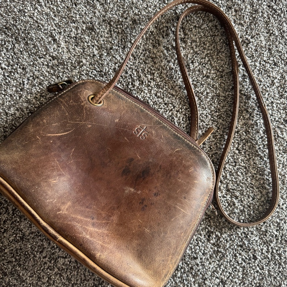 STS Ranchwear Distressed Crossbody purse
